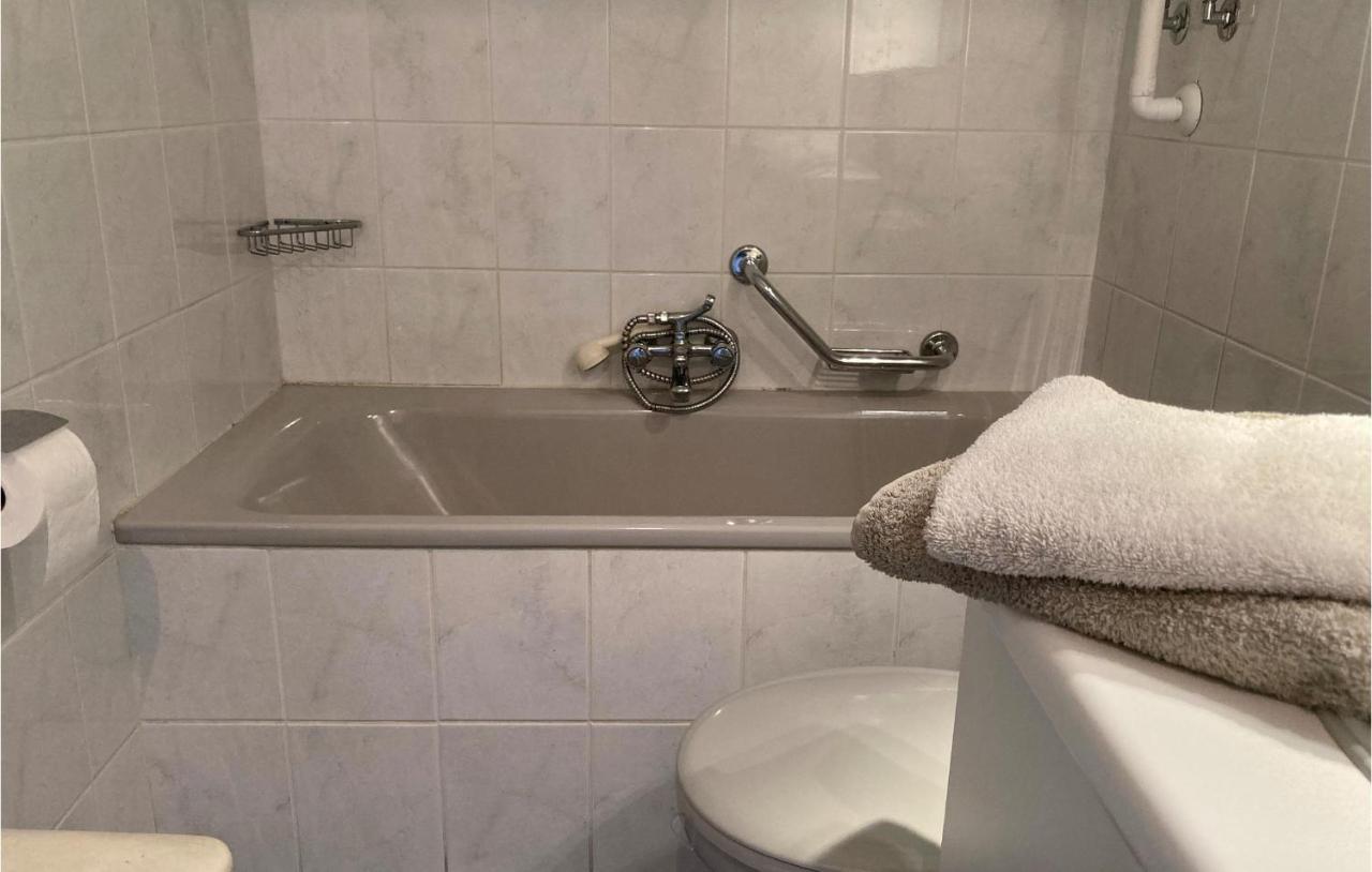 Nice Apartment In Oostende With Wifi 외부 사진